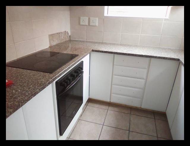 4 BEDROOM DUPLEX FOR SALE IN MEER EN SEE